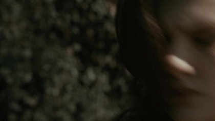Gatunek: Dramat, Horror
Premiera: 22 kwietnia 2015 (Światowa)
Reżyseria: Henry Hobson
Scenariusz: John Scott 3
Produkcja: USA, Szwajcaria
Czas trwania: 1h 35m

..::OPIS::..

Nastolatka Maggie zostaje zainfekowana przez wirusa, kt&oacute;ry zamienia ludzi w zombie. Dziewczyna może liczyć tylko na pomoc swojego ojca.

..::OBSADA::..

 Arnold Schwarzenegger .... Wade Vogel
 Abigail Breslin .... Maggie Vogel
 Joely Richardson .... Caroline
 Raeden Greer .... Allie
 Amy Brassette .... Lauretta