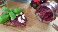 Orzechowo-kakaowa pasta-krem z buraczka i dyni 