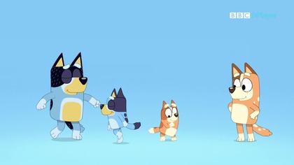 Kolejne niezwykłe przygody Blue, młodej suczki rasy blue heeler. Piesek uwielbia, gdy jej rodzinna codzienność jest przepełniona niezwykłymi wydarzeniami. Kreatywna zabawa rozwija jej wyobraźnię, a także wzmacnia odporność fizyczną i emocjonalną.