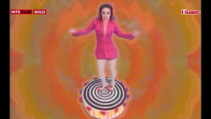 Deee-Lite - Groove Is In The Heart