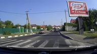 Kierowca betoniarki powoduje groźny wypadek