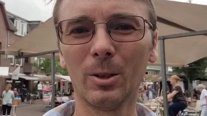 Dzieci prowadzą biznes na targu w Holandii.