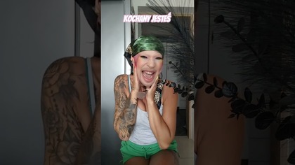 Uwielbiam patrzeć na nie#uśmiechnijsię#kabaret#parodia#zdjęcie#telefon#comedy#tapeta#