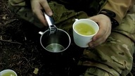 Survival / biwak: jak schłodzić herbatę