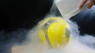 Science Experiment LIQUID NITROGEN vs GAS