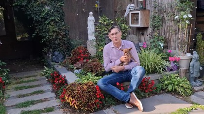 Kury w kropki i Tolek przy szaszłyku z warzyw * W Garden kuRaż 496