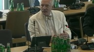 Działacie jako agenci firm produkujących testy - Janusz Korwin Mikke