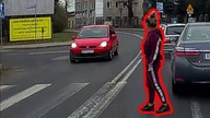 Czy dojdzie do potrącenia pieszej?