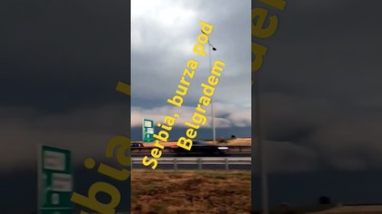 Burze na Bałkanach są niesamowite.  #autostop #travelvlog #podróże #storm #serbia