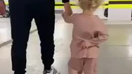 Naucz tego gestu swoje...  - ECPU Polska ŁOWCY Pedofili