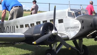 Zdalnie sterowany model RC Junkers JU 52 i nieudane ladowanie