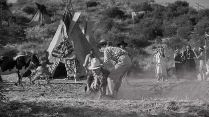 Ride. Em. Cowboy. 1942. 1080p. BluRay. x264. AAC-[YTS. LT]