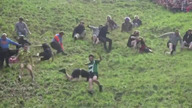 Pogoń za serem czyli Cheese rolling w Anglii