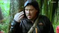 Przetrwać na wyspie z Bearem Gryllsem S02E03