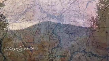 Film rozpoczyna się serią przyspieszonych ujęć timelapse ukazujących majestat Sudetów Wschodnich i Masywu Śnieżnika. Obserwujemy wschód słońca nad górskim krajobrazem, ruch chmur nad zboczem góry Stroma, a także zmieniające się światło padające na malownicze doliny i szczyty. Te dynamiczne ujęcia symbolizują upływ czasu geologicznego.
Mapka dojazdowa https://panoramix360.blogspot.com/p/jak-dojechac-do-muzeum-ziemi-e-kletnie.html
#sudety #kletno #geologia #ziemia #minerals 
https://panoramix360.blogspot.com/p/geologiczne-muzeum-ziemi-kletno.html