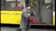 Pistoletem zatrzymał autobus!
