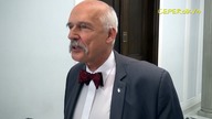 Janusz Korwin-Mikke: Wszyscy politycy nadają się do obozu reedukacyjnego