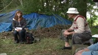 Dwaj dziadkowie mocno spragnieni