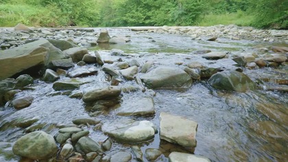G&oacute;rski Strumień &ndash; Naturalny Szum Wody do Snu i Relaksu