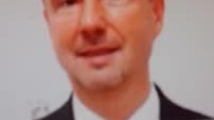 Tomasz Szczegielniak twierdził że delegacje wprowadzono do Hangaru nr 21