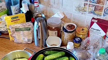 Ogórki Małosolne! Przepis 00! Robimy ogórki klasyczne i ostre, paprykowe! Kuchnia SK Kuchnia Sarmaty