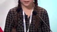 Ta młoda Szwedzka dziewczyna ma Wam coś do powiedzenia