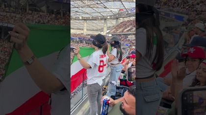 Fanki z Iranu protestują przeciwko swojemu krajowi #worldcup #iran