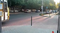 Trolle łapią autobus