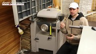 301. Analogowy wskaźnik zegarowy przy grubościówce