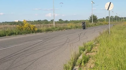 Kawasaki ER6n rolling burnout #rollingburnout #kawasakier6n