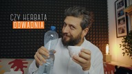 Czy herbata odwadnia czy nawadnia? | Czajnikowy.pl