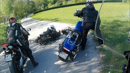 Zloty i upadki, czyli rozpoczęcie sezonu i parada motocyklowa w Borku Starym