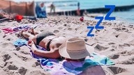 ZASNELAM NA PLAZY  | DLM