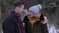 A.  Cheerful.  Christmas.  Radosne.  święta.  2019.  Lektor.pl