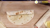 Taquitos z papryką i kurczakiem - VideoKuchnia. pl