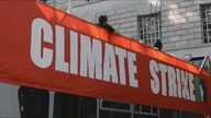 LiveLeak - Thousands join global climate strike in London