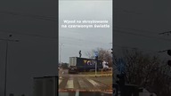 Wjazd na skrzyżowanie na czerwonym świetle #shorts #rikordwidjo