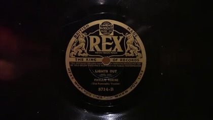 Phyllis Robins - Lights out