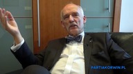 Janusz Korwin-Mikke: Udało mi się na szczęście nie dojechać na lotnisko na czas