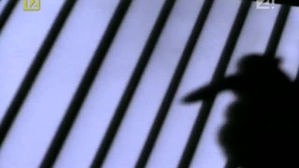 23.  Gliniarz i prokurator. S04E23