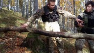 Hardcorowy test ręcznej piły łańcuchowej