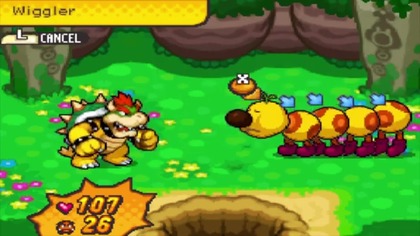 W grze na platformę Nintendo DS dowiadujemy się od braci Mario, że ich odwieczny rywal Bowser po zjedzeniu magicznych grzyb&oacute;w zaczyna wysysać przedmioty i rosnąć. Pomagamy im przywr&oacute;cić ich wrogowi właściwy rozmiar.