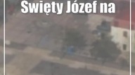 Święty Józef na dożynki.  Wielki pomnik w małym miasteczku