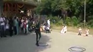 Hula-hop show