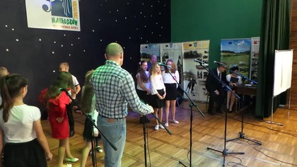 XXIX Festiwal Piosenki Religijnej - występ o tematyce patriotycznej klasy 5a