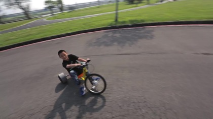  Trike Drifting + Motors = Awesomeness