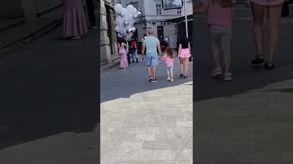 Ja tu zdjęcie chciałem zrobić.  #autostop #vlog #travelvlog #war #warzone #ukraine #poland #funny