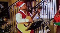Telewizja zaskakuje &ndash; Czy to Prezes kolęduje ?
