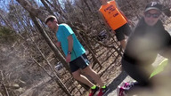 Rowerzysta doznaje NZK i nagrał jak przypadkowi ludzie udzielają mu pomocy