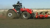 Massey Ferguson 8280 world record